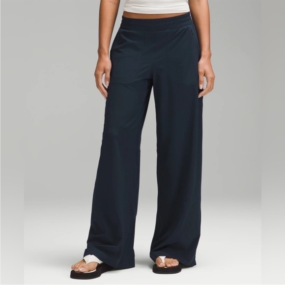 lululemon athletica Pants - LULULEMON swift wide leg mid-rise pant full length black size 10